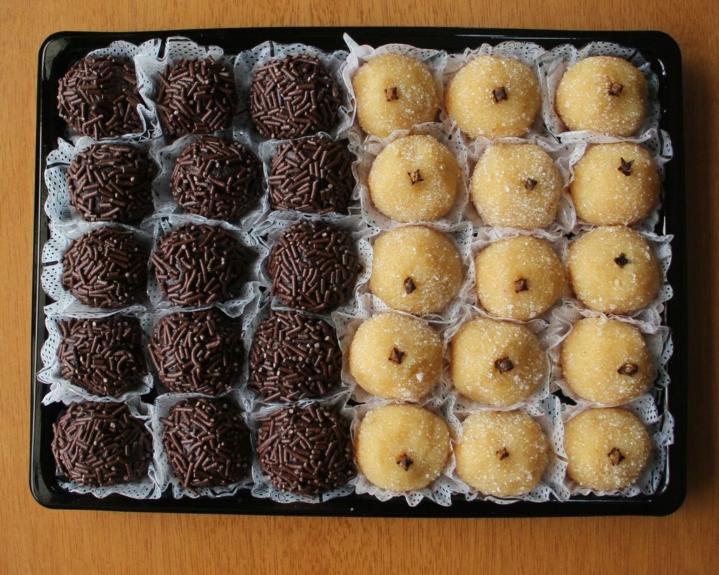 Docinhos Tradicionais (25und)