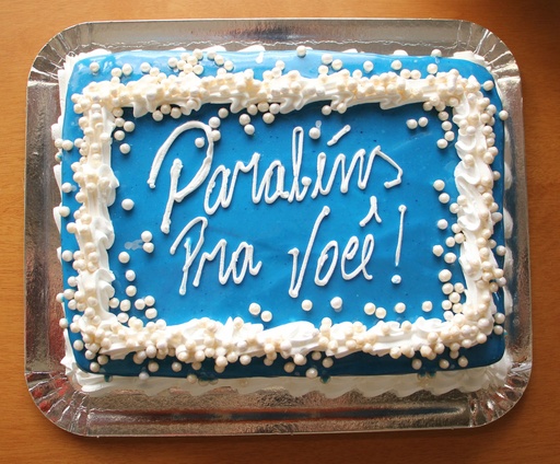 [94] Bolo Confeitado 10 Pessoas