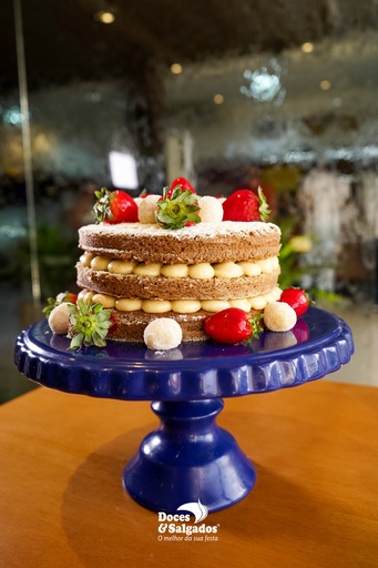 Naked Cake Leite Ninho