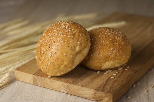 [953] Pãozinho com Gergelim (50und)