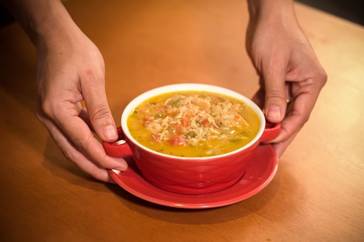 [614] Canja de Gallinha