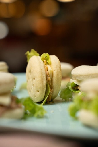 [1445] Mini Árabe com Carne de Sol (25und)