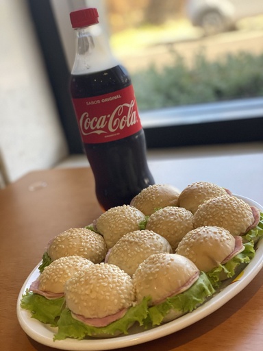 [262] Combo 12 Mini Sanduíche Frio + Refrigerante 600 ml